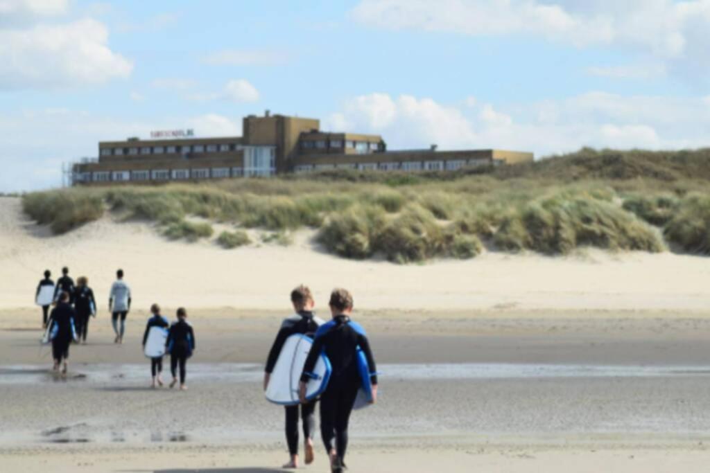 Villa met zicht op zee en duinen in reservaat - jacuzzi met zeezicht - Oostduinkerke Buitenkant foto