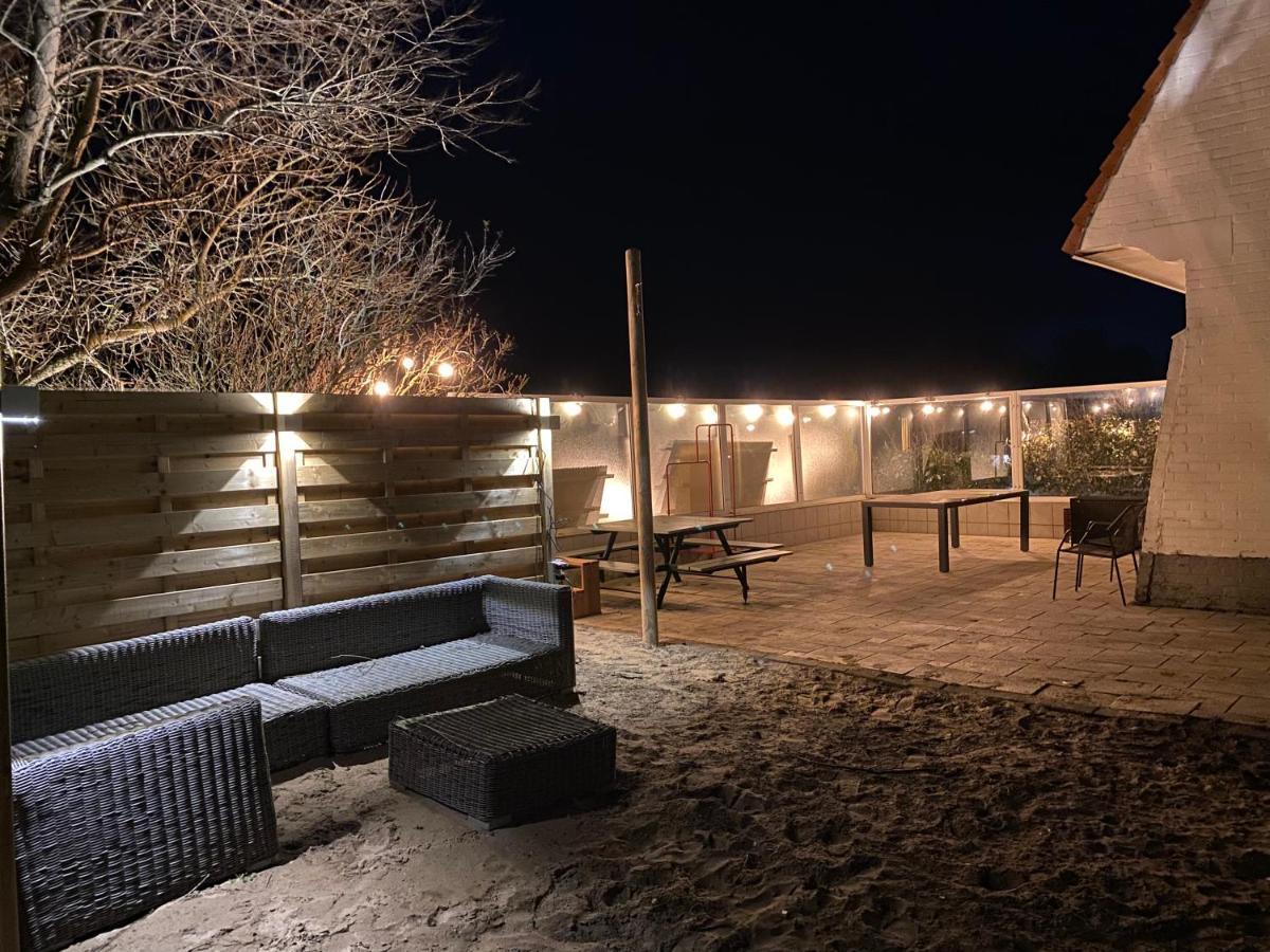 Villa met zicht op zee en duinen in reservaat - jacuzzi met zeezicht - Oostduinkerke Buitenkant foto